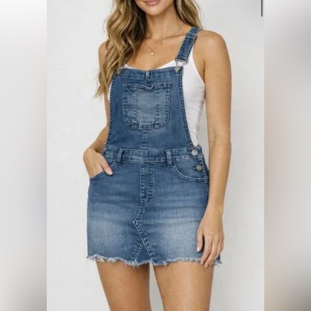 Kancan overalls skirt